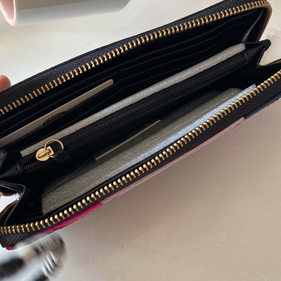 ❤️… Fossil Wallet - Picture 5 of 5